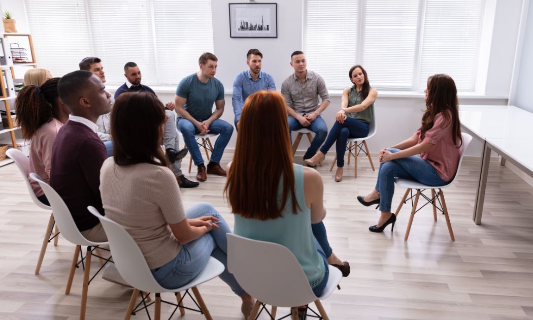 HOW TO ENHANCE YOUR COMMUNICATION SKILLS TO CRACK GD/PI