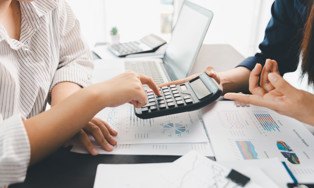 How Internships Accelerate Your Path Toward a Competitive Finance Career